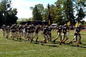 Football Players 2007 Opener.jpg